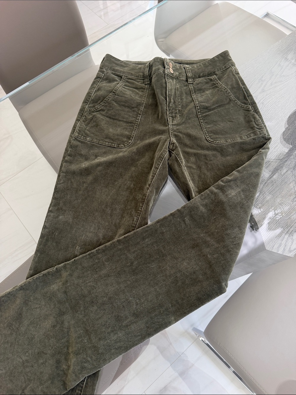 Sanctuary Green Corduroy Jeans size 28. Like new